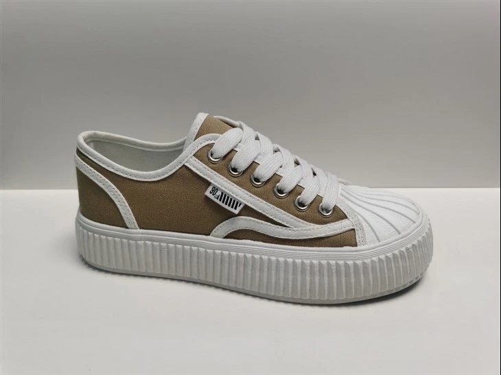 Printed Canvas Ladies Shoes